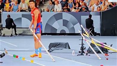 EJ OBIENA ┃ PH pole vault is in good hands