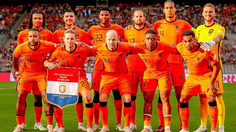 WORLD CUP ┃ Netherlands subdue Sweden 5-1 to top group F